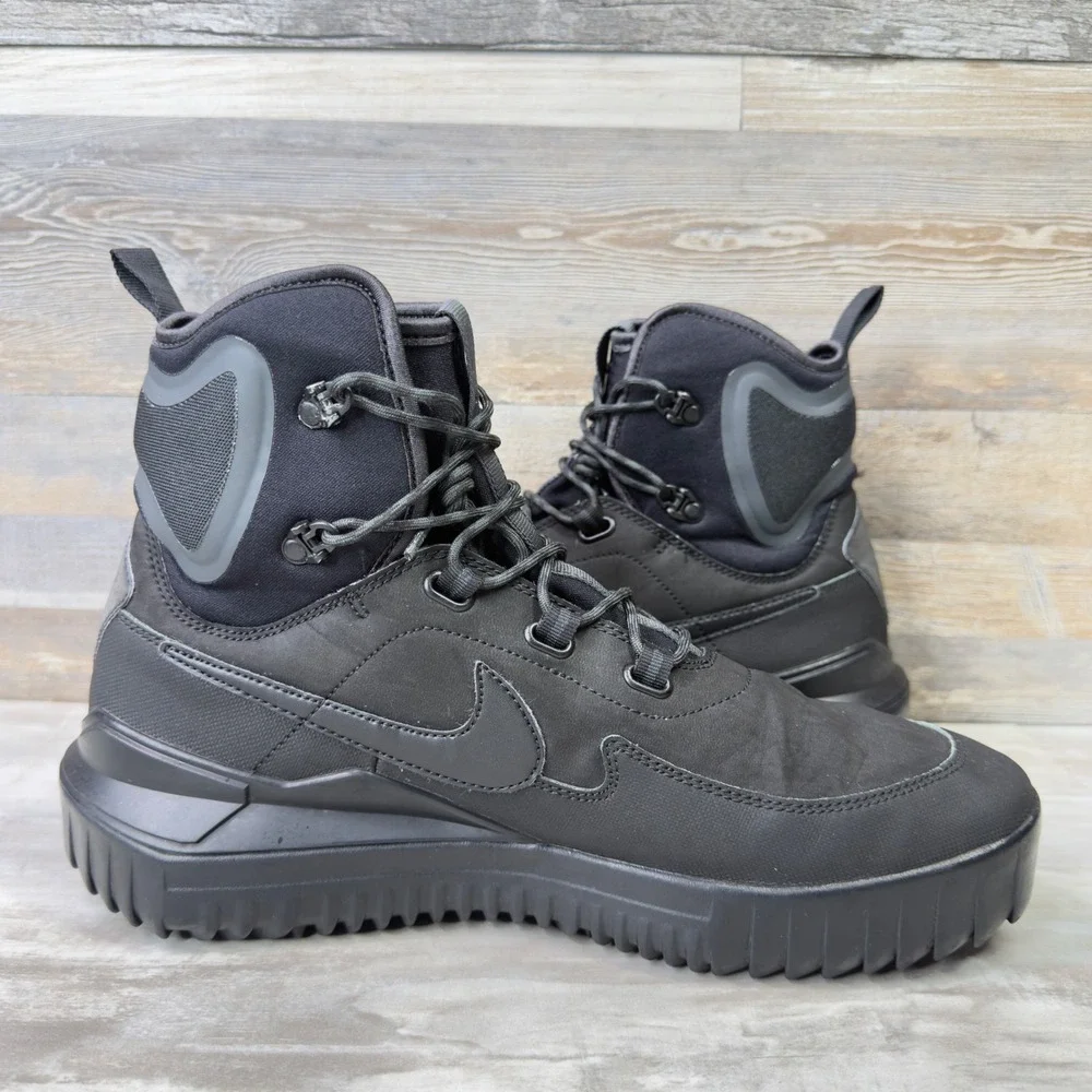 Nike Air Wild Mid ACG Mens Size 10.5 Boots Tactical Hiking High Top Triple Black